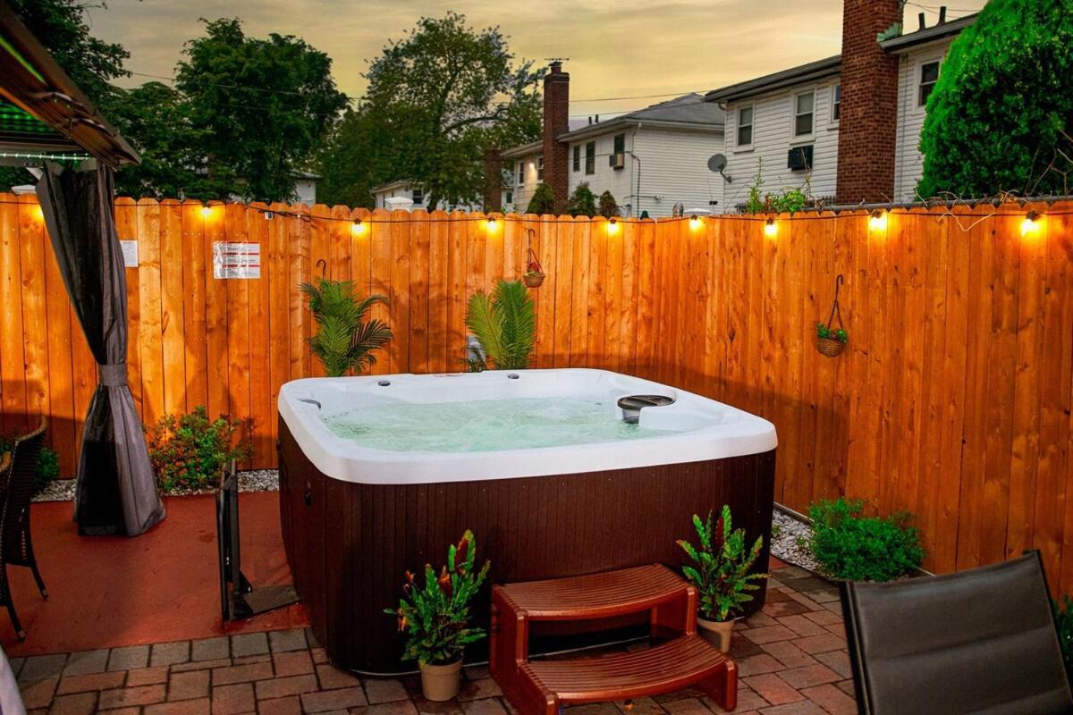 Guest Suite With Hot Tub New York Extérieur photo